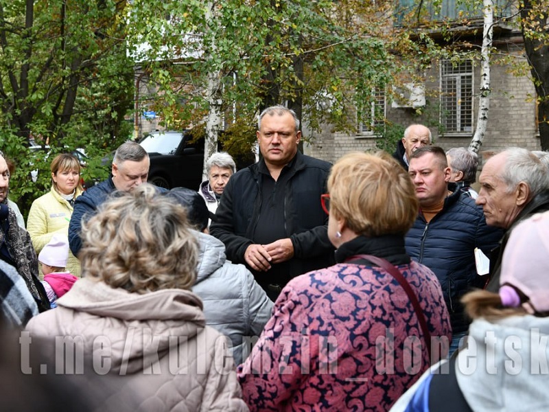 Алексей Кулемзин провел встречу с жителями Куйбышевского района.