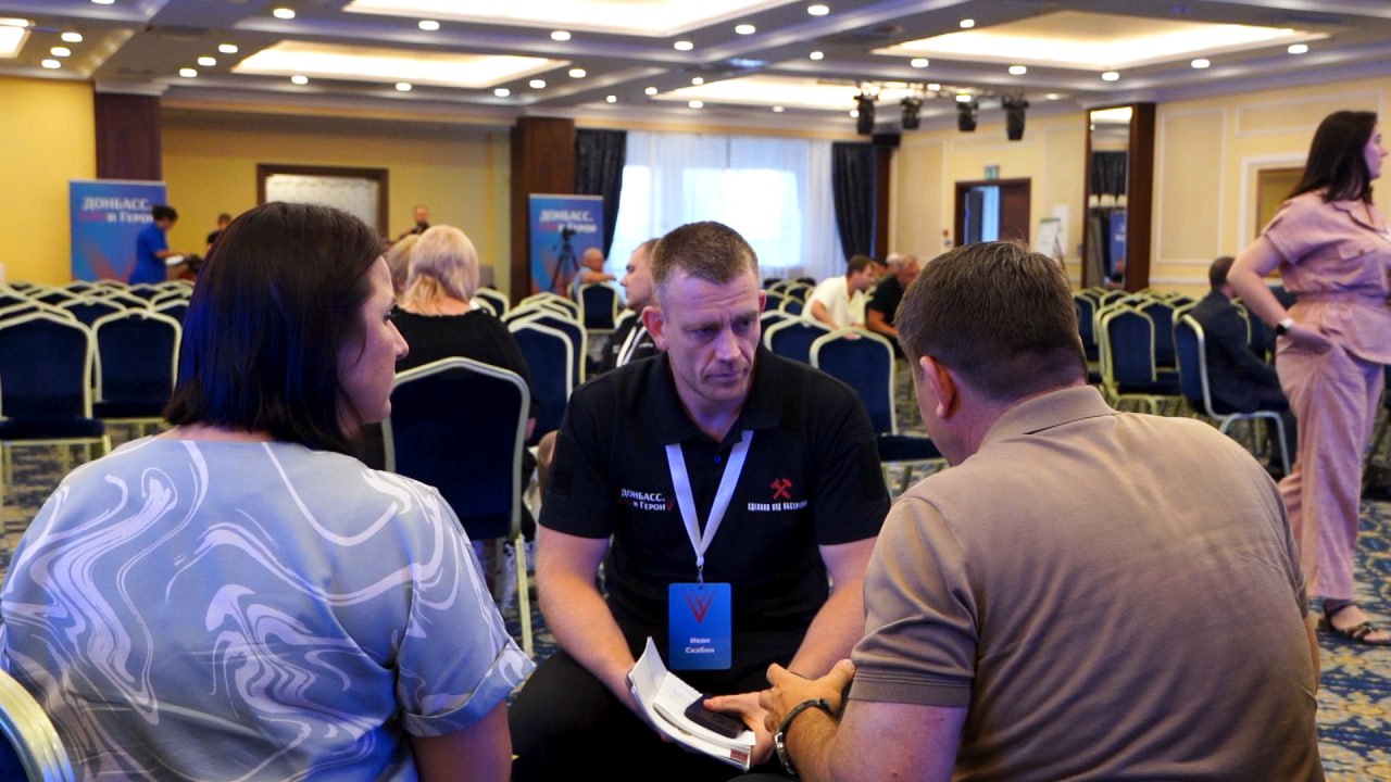 Финалисты кадрового конкурса «Донбасс. СВОи Герои» продолжают активную работу после второго очного модуля.