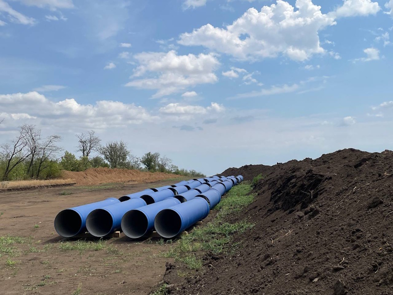 Приступаем к запитке Павлопольского водовода.